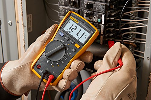 Fluke 115 Digital Multimeter, Measures AC/DC Voltage to 600 V and Current to 10 A, Resistance, Continuity, Frequency and Capacitance Testing, Includes Battery, Holster and 4 mm PVC-Insulated Test Leads