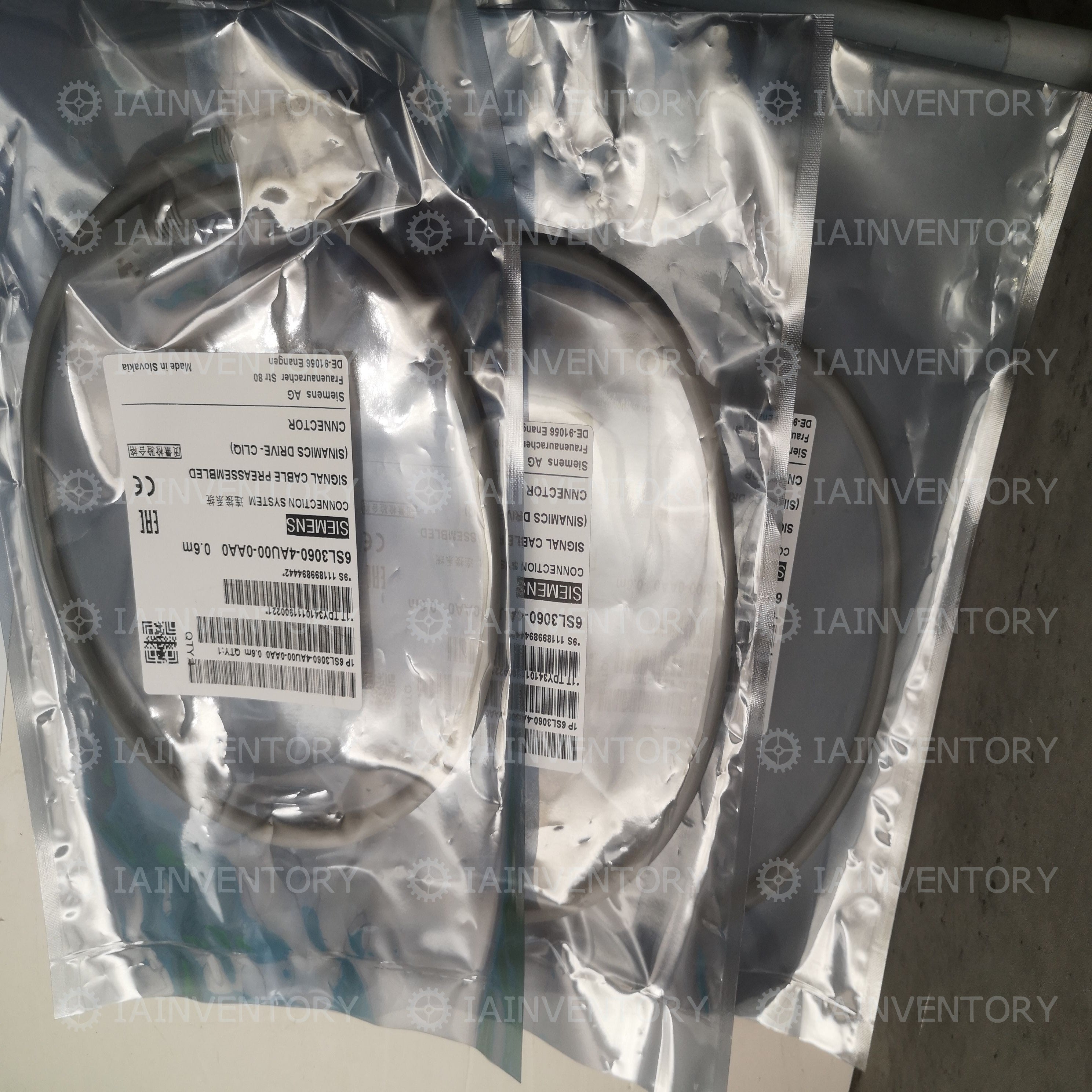 SIEMENS 6SL3060-4AU00-0AA0 Sinamics Drive Cable