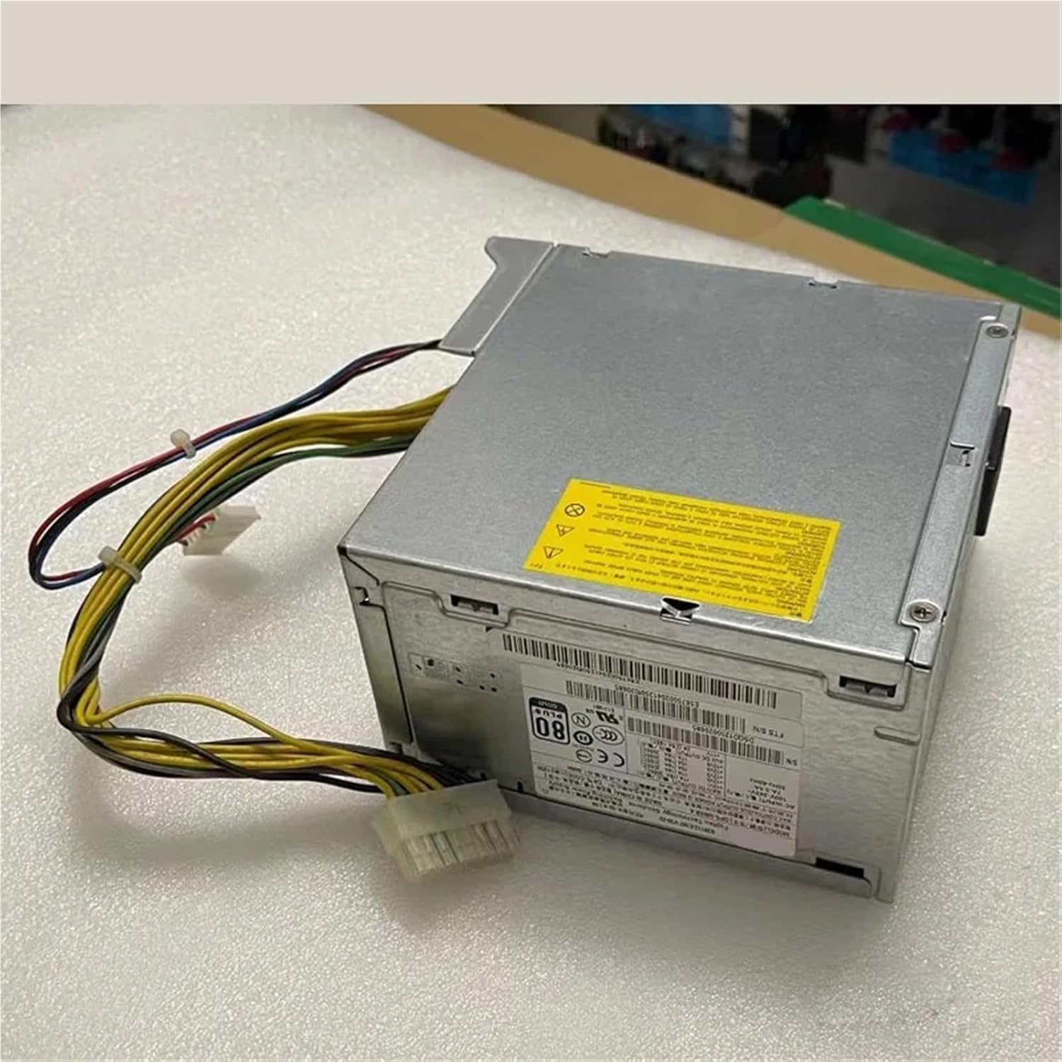 500W High-Efficiency Server Power Supply Unit S26113-E567-V50-02 DPS-500XB A