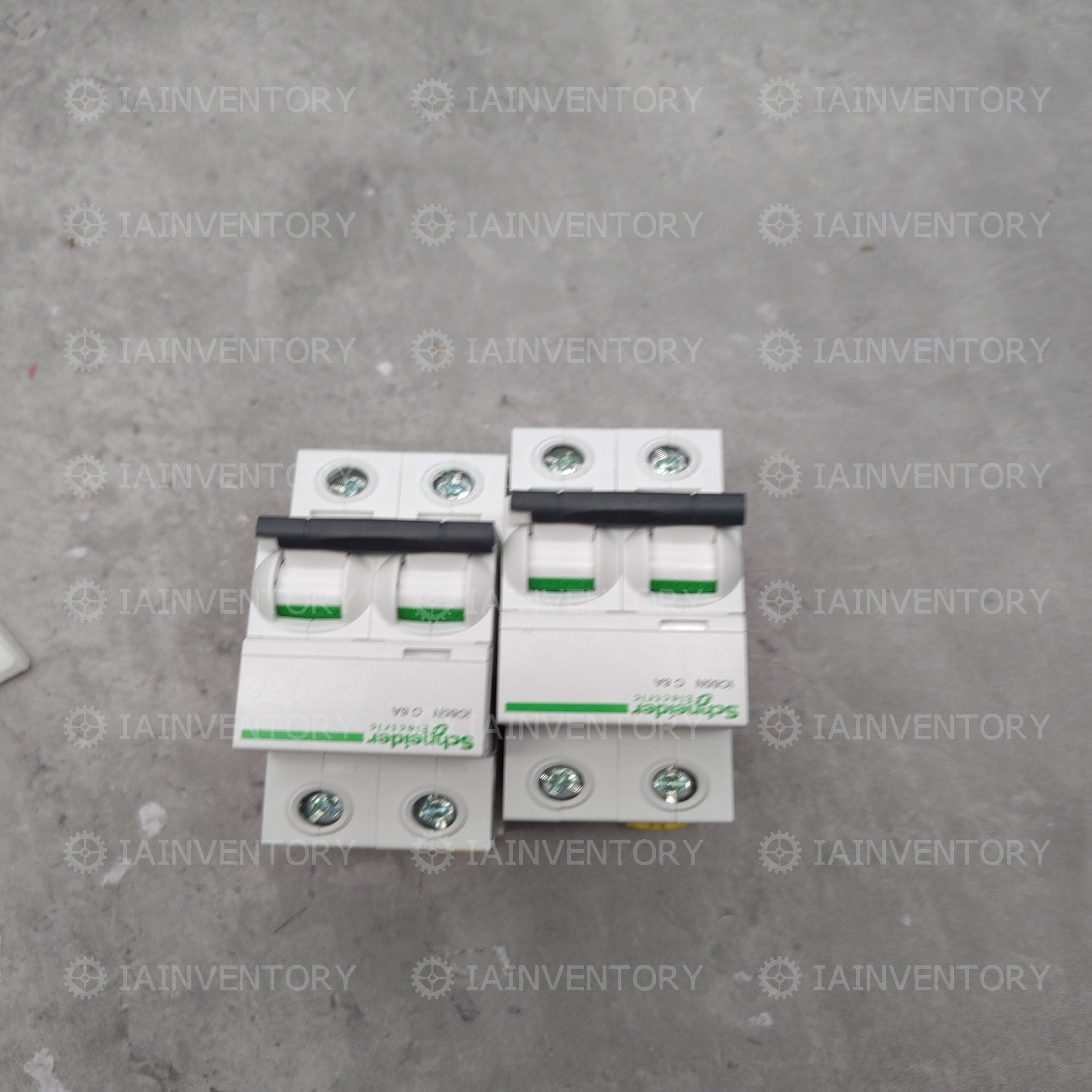 Schneider A9F18206