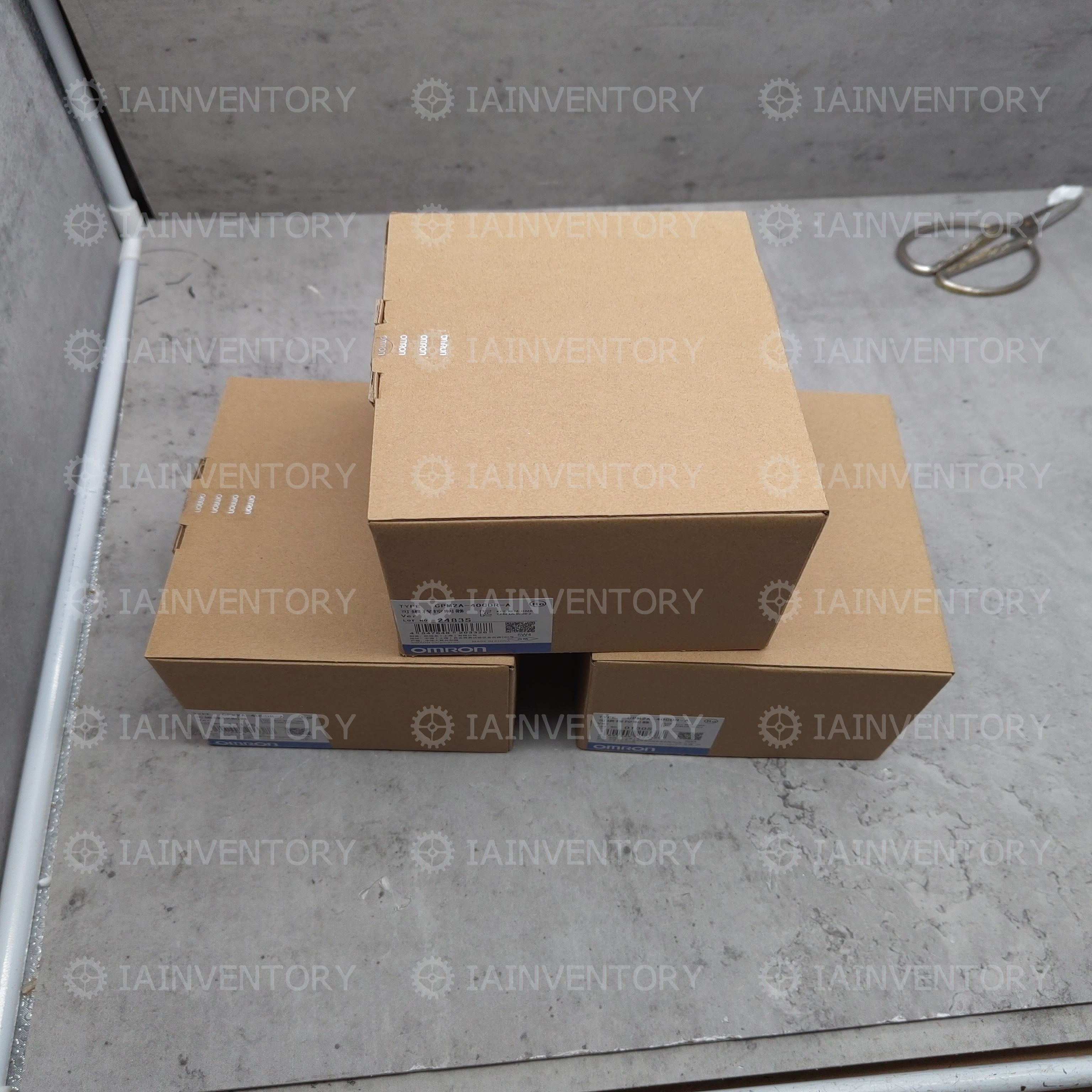 OMRON CPM2A-40CDR-A CPM2A40CDRA PLC