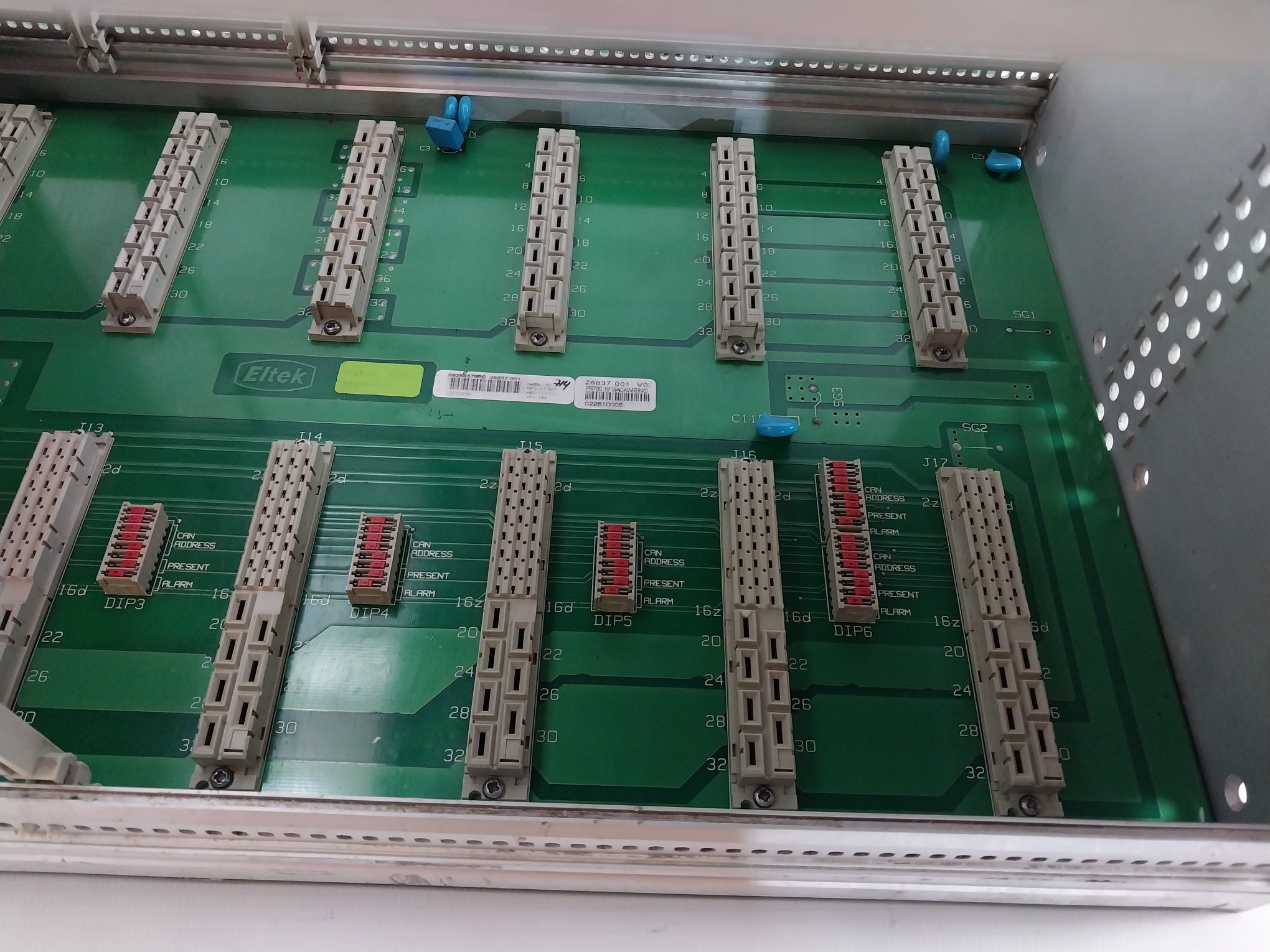 Eltek Smps 700Si Power Supply 241113.020 24V/27A 230Vac/24Vdc/28A 55-65Hz