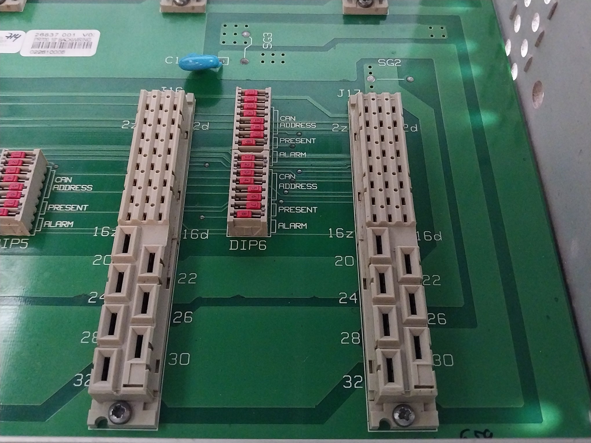 Eltek Smps 700Si Power Supply 241113.020 24V/27A 230Vac/24Vdc/28A 55-65Hz