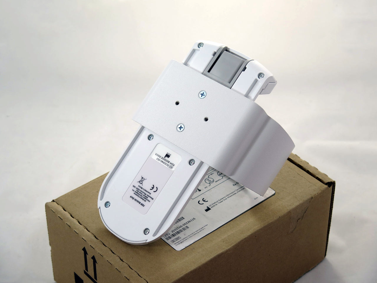 Assembly PDM Bedside Dock with Guide (2030340-001, 2030340-002