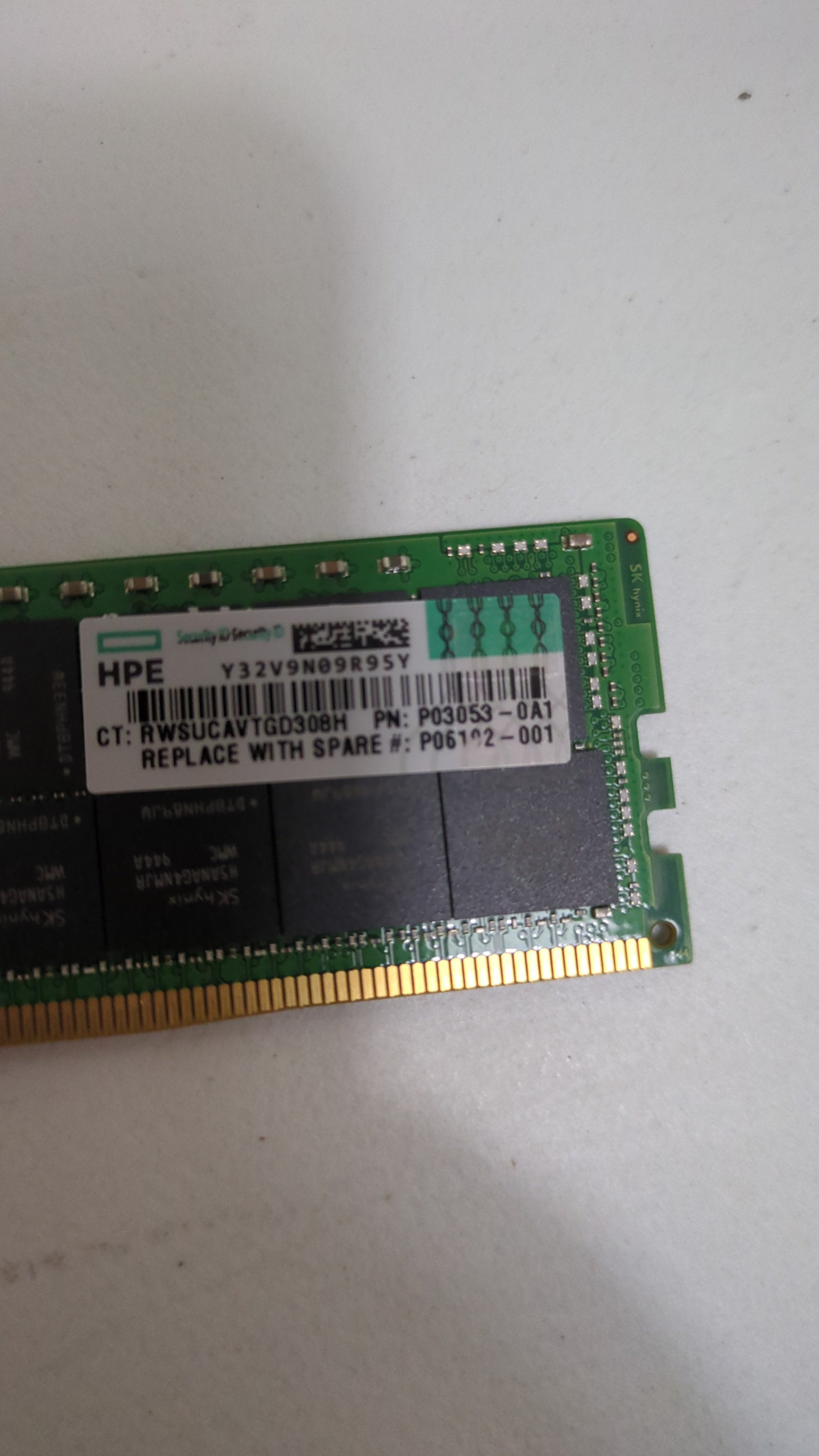 HPE P03053-0A1 / P06102-001 — Hynix HMAA8GR7MJR4N-WM 64GB PC4-2933Y