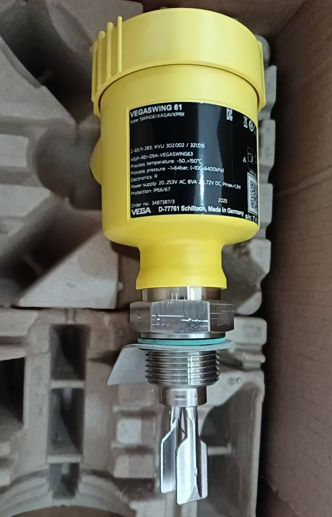VEGA VEGASWING 61 Vibrating level switch for liquids