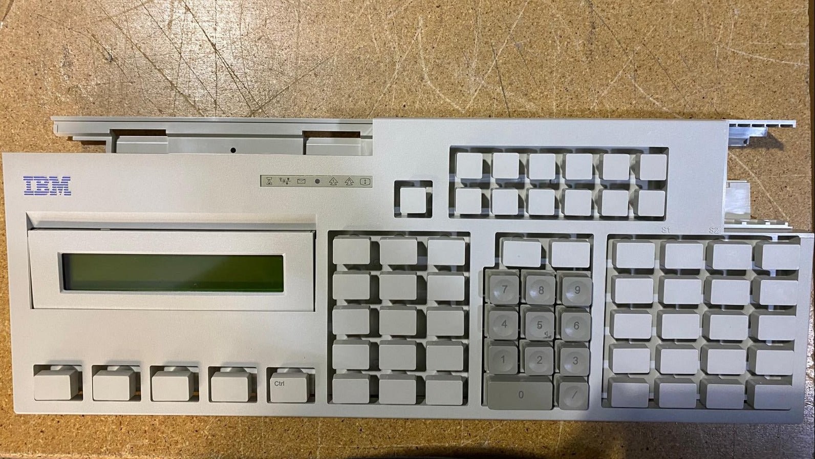 IBM 44T4152 Keyboard LCD - Front View | Alo Tech Solutions