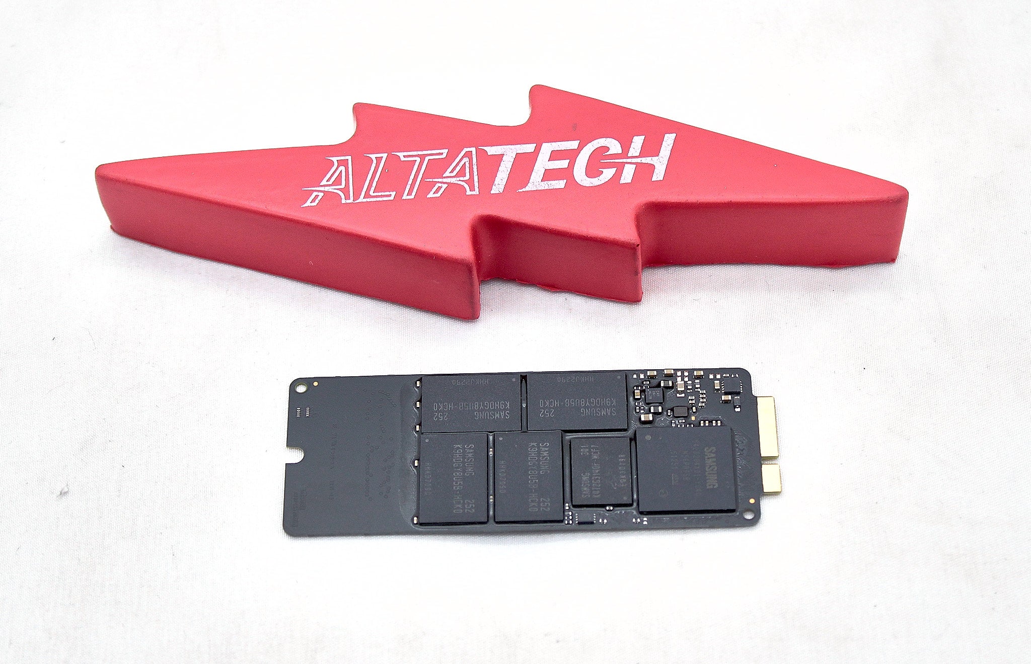 Apple 655-1793A Apple Samsung 128GB 7+17 mSATA Solid State Drive 655-1