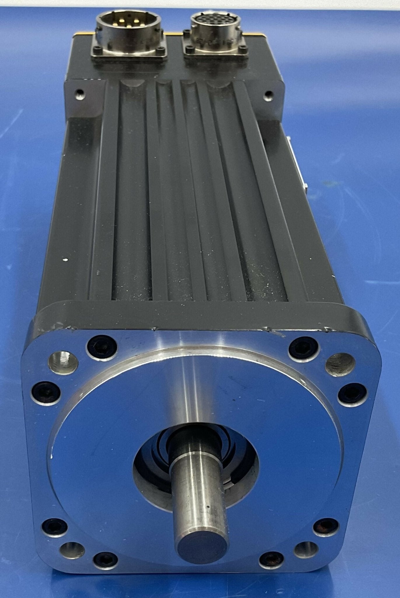 BRUSHLESS SERVO MOTOR (CM922JE-4608 SIEMENS/PARKER