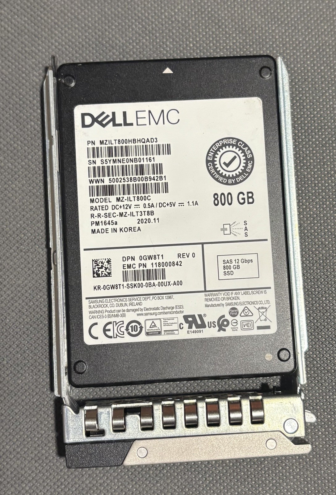 Dell EMC MZ-ILT800A 800GB 2.5" 12Gb/s SAS SSD Grade A W/ Tray 0D9NCK