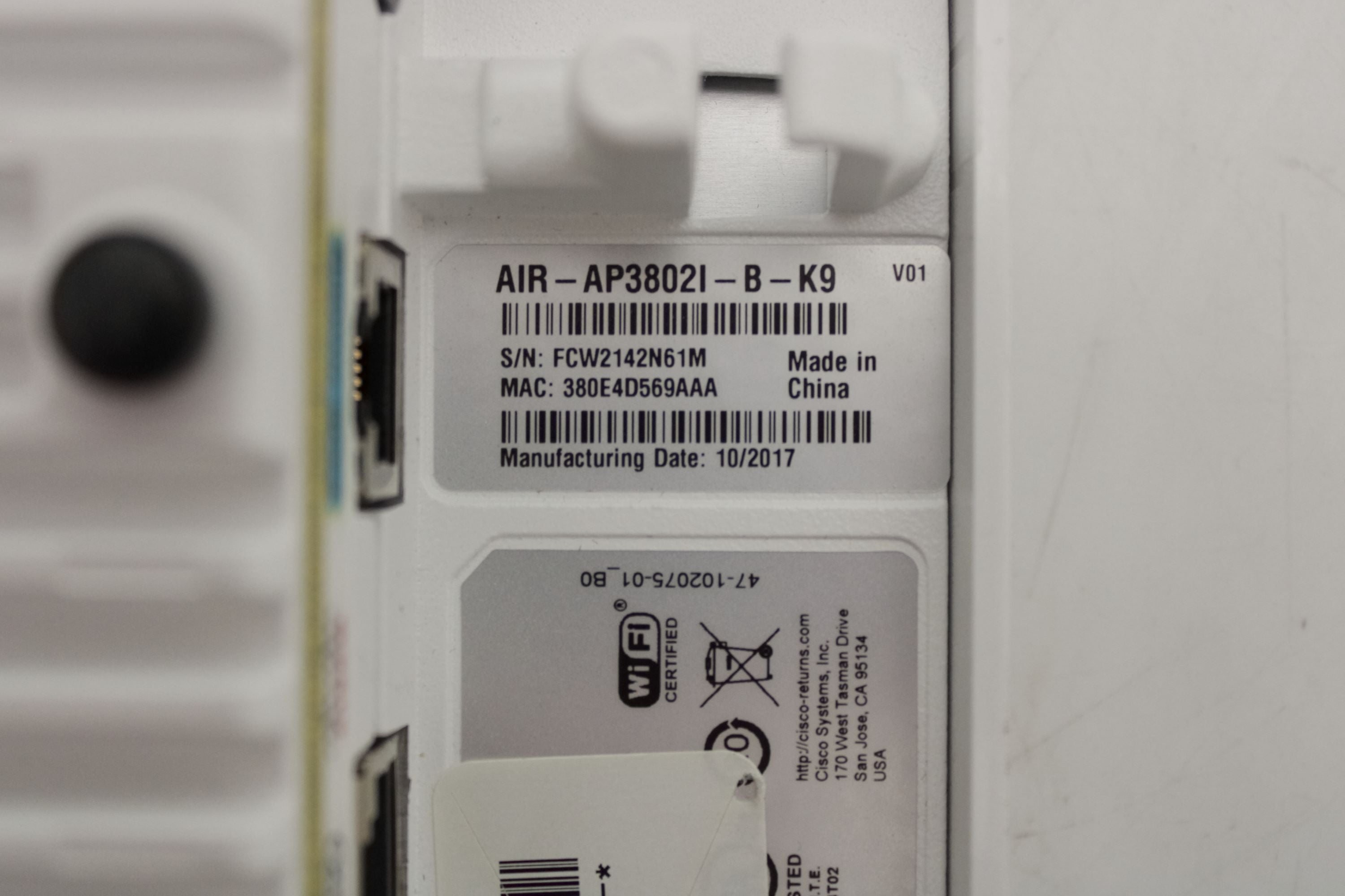 Bundle of 20 - Cisco AIR-AP3802I-B-K9 Access Points w/Mounting