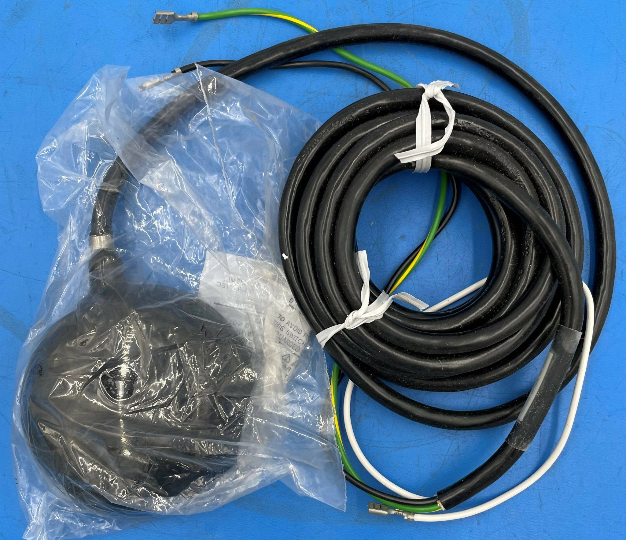 Covered Foot Switch (5433231/46-198491P4/P9 GE