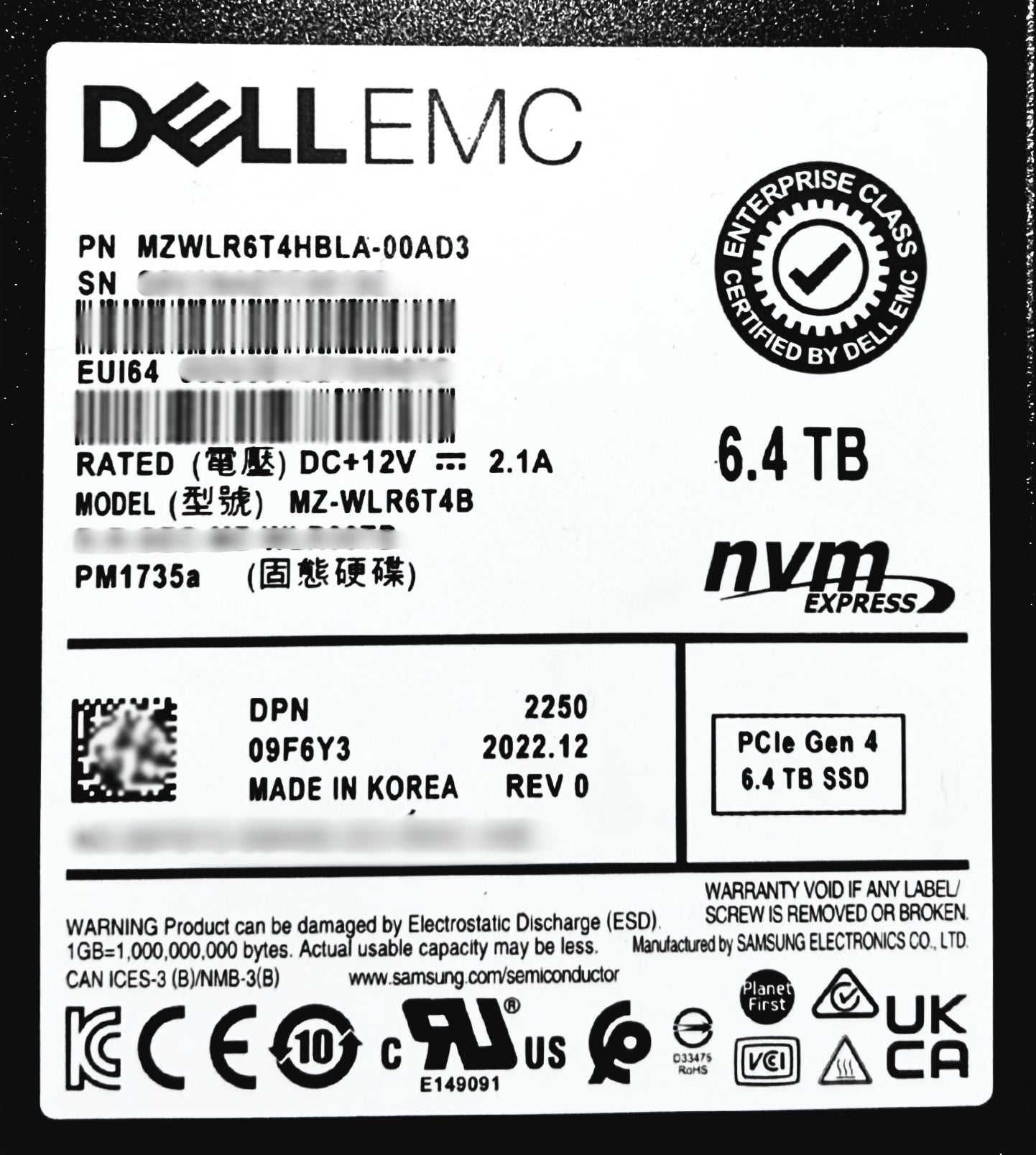 Dell 9F6Y3 6.4TB PCIe Gen4 NVMe Mix Use TLC 2.5 SSD