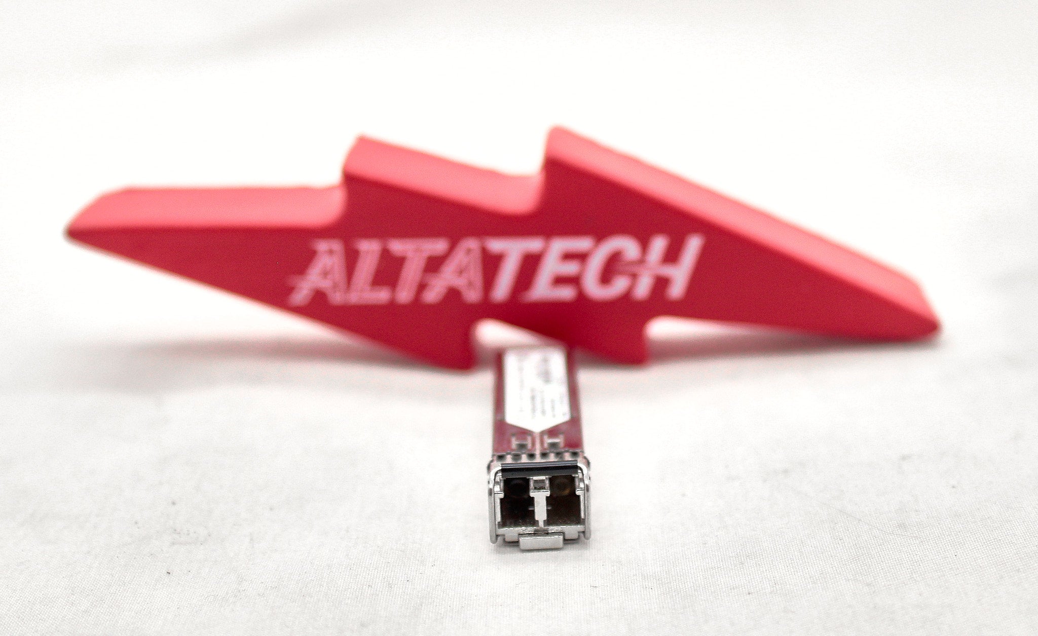 Dell FTLF8524P2BNL-MD 4GB SFP Transceiver Finisar