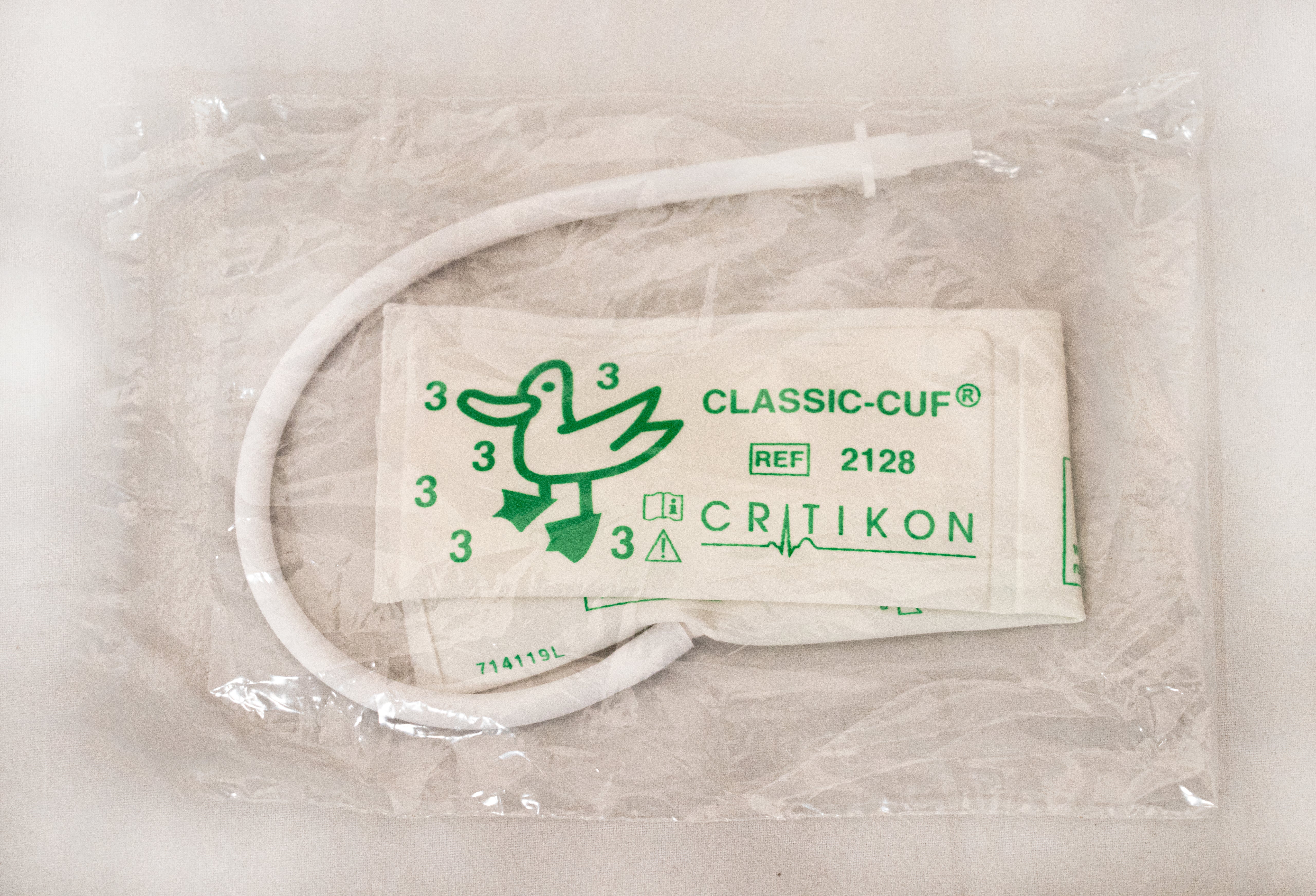 GE-CRITIKON 2128, CLASSIC-CUF, NEONATAL#3, 1TB, WHI/GREEN, MALE LUER, BF Cuff (SINGLE CUFF)