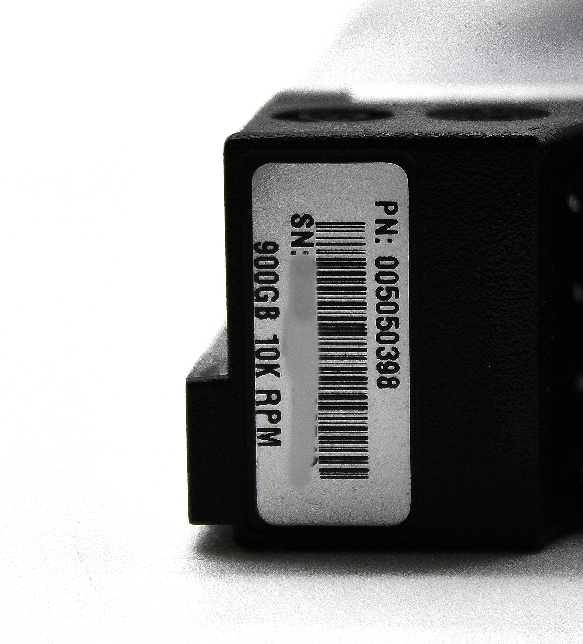 EMC 005050398 900GB 10K SAS 3.5 6G HDD