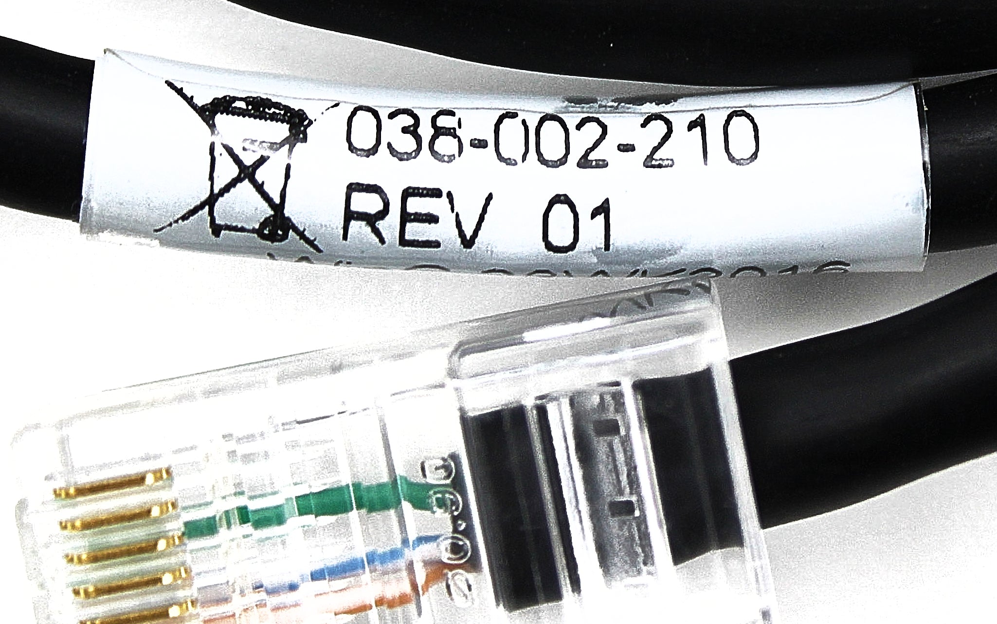 EMC 038-002-210 CABLE ASSY, SERIAL COMMUNICATION, 1M R45 TO RJ50