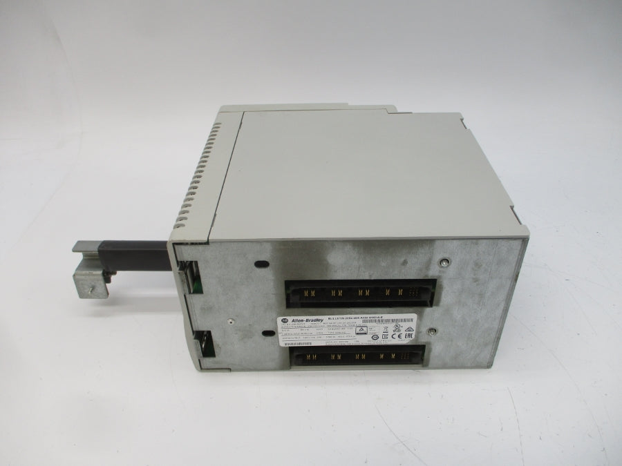 ALLEN BRADLEY 2094-BM05-S SER. C F/W 1.136 95-264VAC 0.75A UNMP