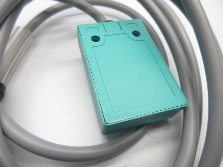 PEPPERL+FUCHS NBB6-F-E2-V1 Y131503 10-30VDC NSNP