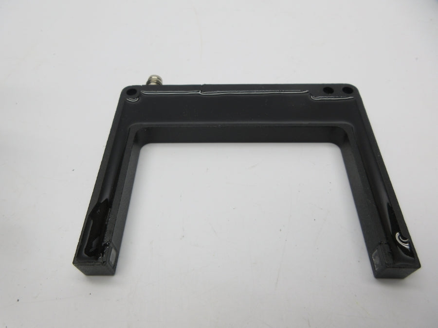 LEUZE ELECTRONIC GS04M/N-80-S8 50110790 10-30VDC NSNP