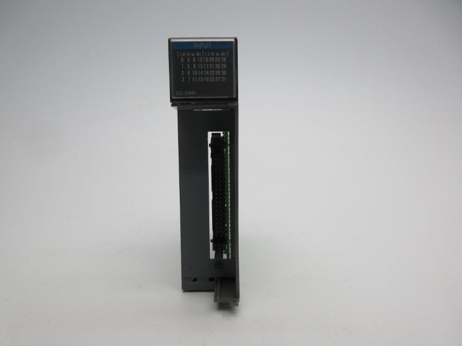 ALLEN BRADLEY 1746-IB32 SER. D 15-30VDC (NO DOOR) NSNP