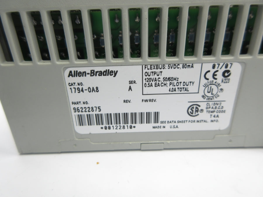 ALLEN BRADLEY 1794-OA8 SER. A 120VAC 0.5A NSNP