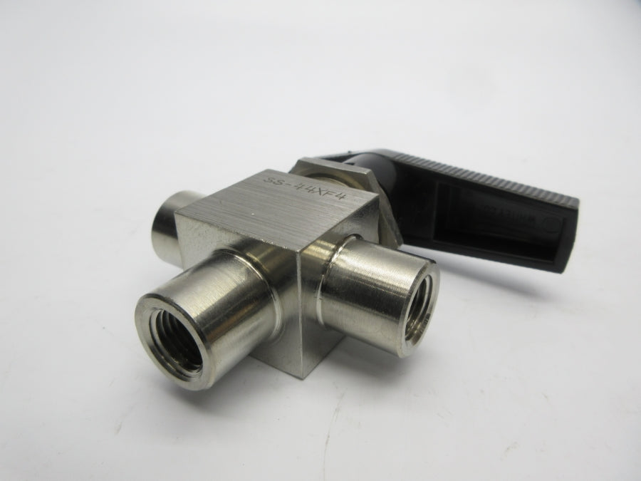 WHITEY SS-44XF4 NSNP