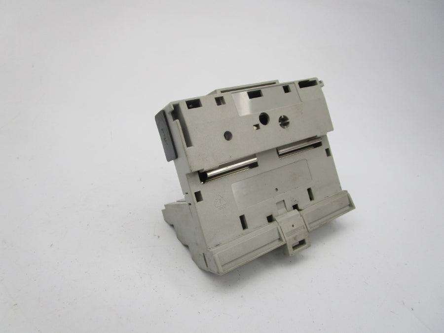 ALLEN BRADLEY 1794-TB2 SER. A 125VDC/AC NSNP