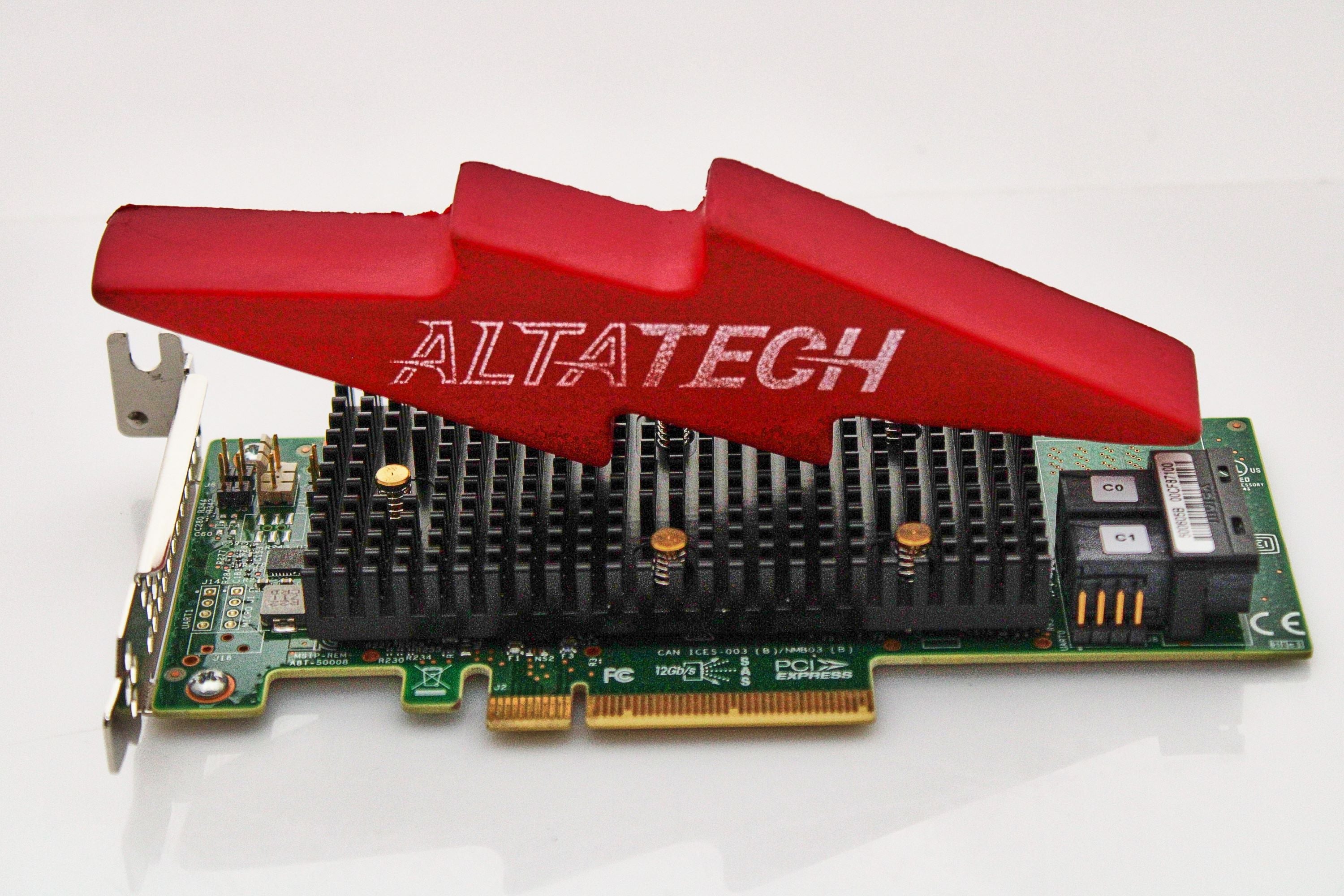 Lenovo 01KN505 530-8i 12Gb/s 8-Port PCIe x8 SATA/SAS RAID Controller F