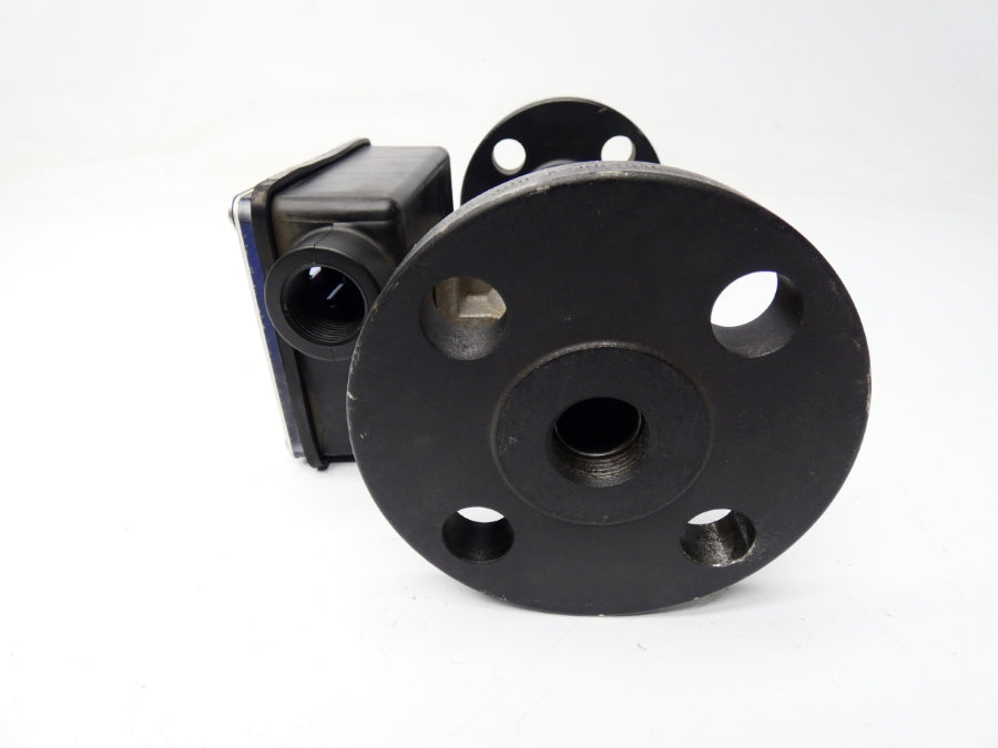 UFM SM-DSB10LM-8FTCS300RF-150CS.887-A1NR-ST-C-70 480VAC 15A UNMP