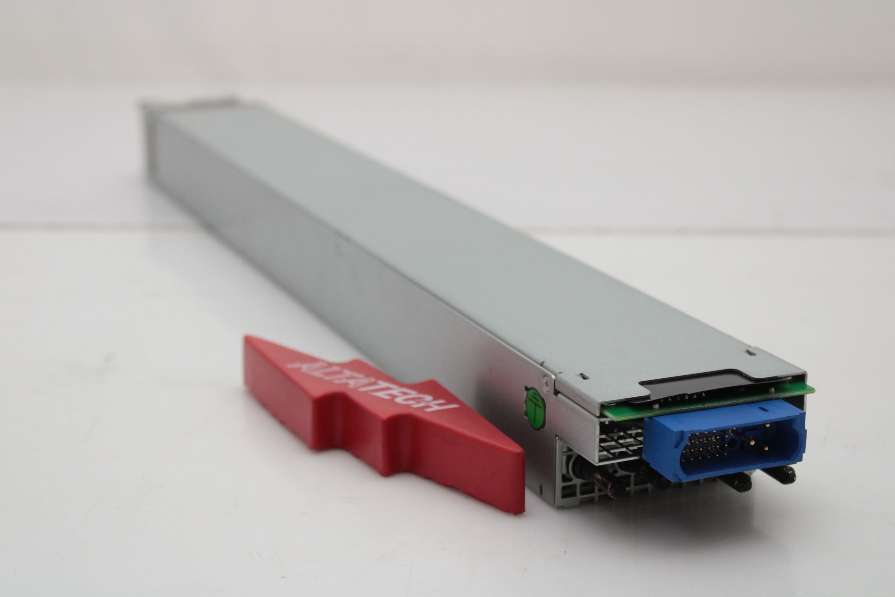 Oracle 7081596 A261 3000 WATT AC PWR