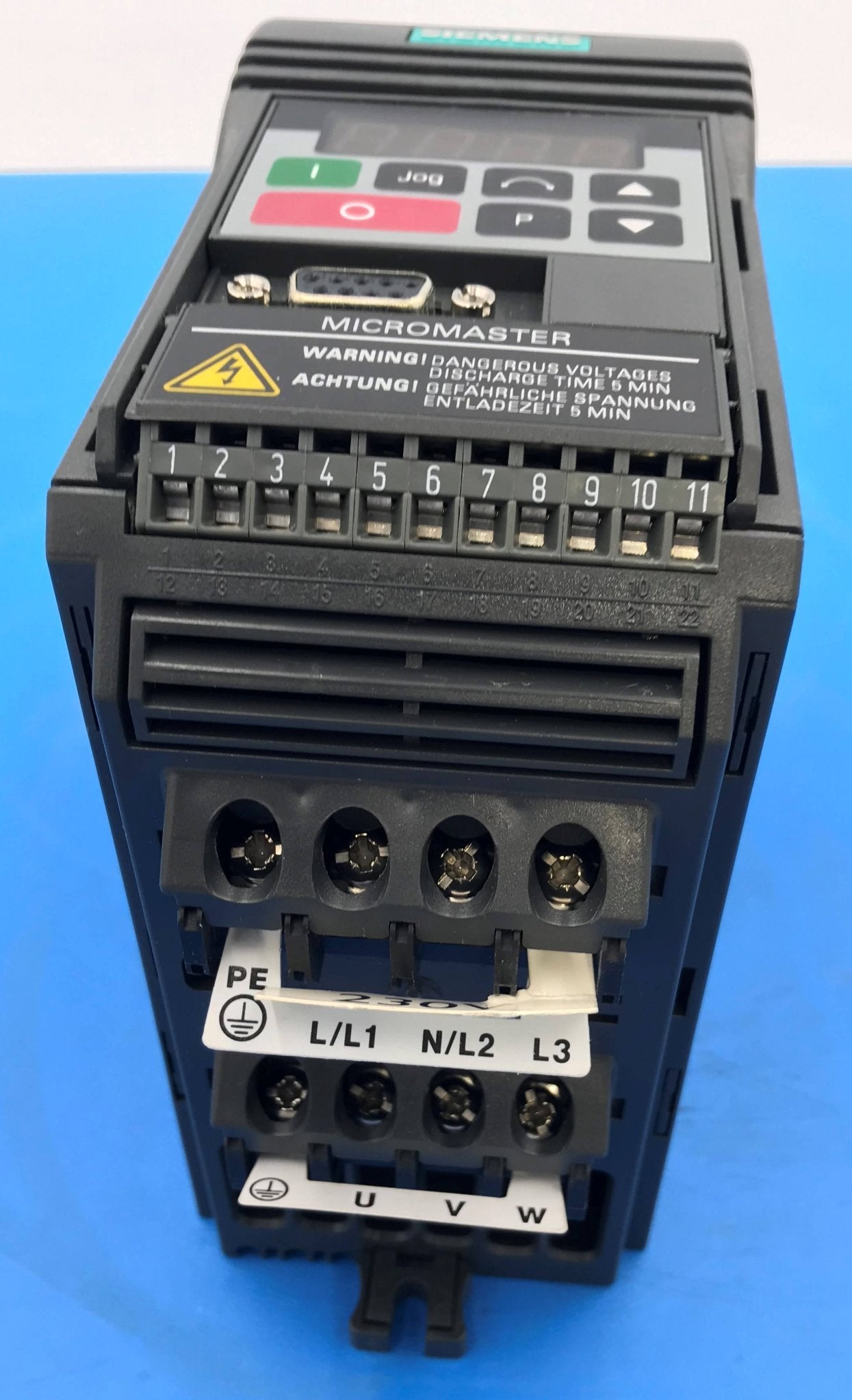 POWER CONVERTER/FREQ NVERTER (6SE9213 CA40 Siemens