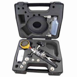 Druck PV212 Hand Pump Kit with DPI104-IS Test Gauge, Range up to 700bar, NPT