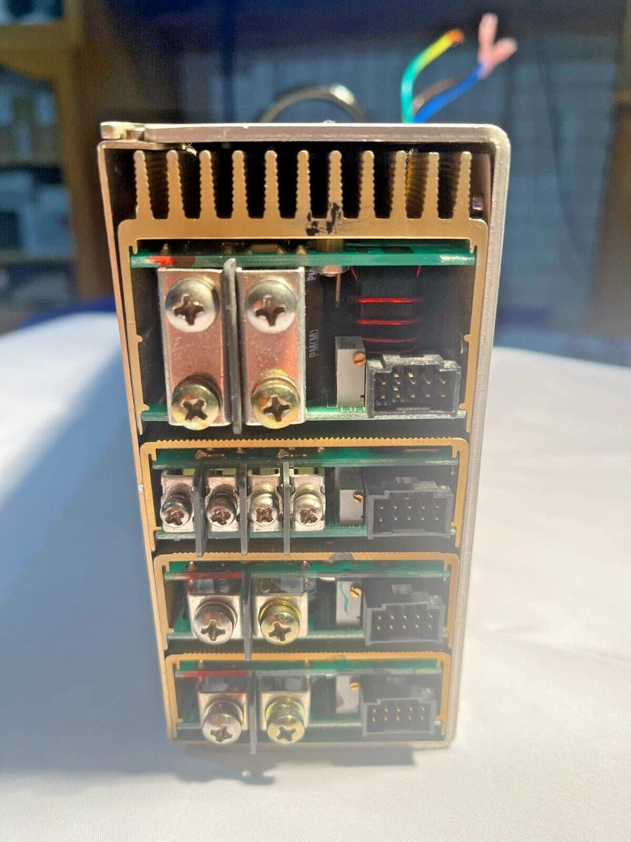 ASTEC MVP SERIES Model MP4-2Q-1F-1N-1N-0M Power Supply