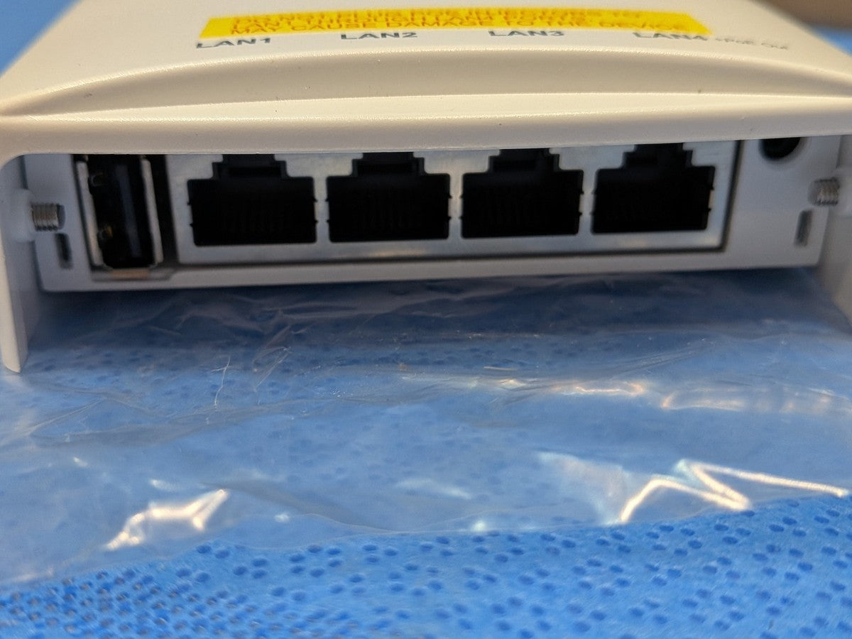 Ruckus H550 Wi-Fi 6 Wall-Mount Access Point 901-H550-US00 Indoor White