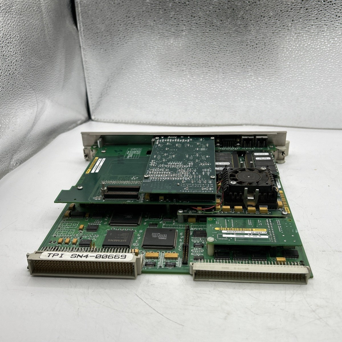 Radisys PCB SBCP5200 Motherboard 61-0770-22 68-0659-02 61-0850-00
