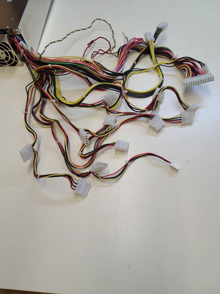 Zippy Emacs 3U 650W 2+1 Redundant PFC EPS12V Power Supply R3G-6650P TESTED|175856181181