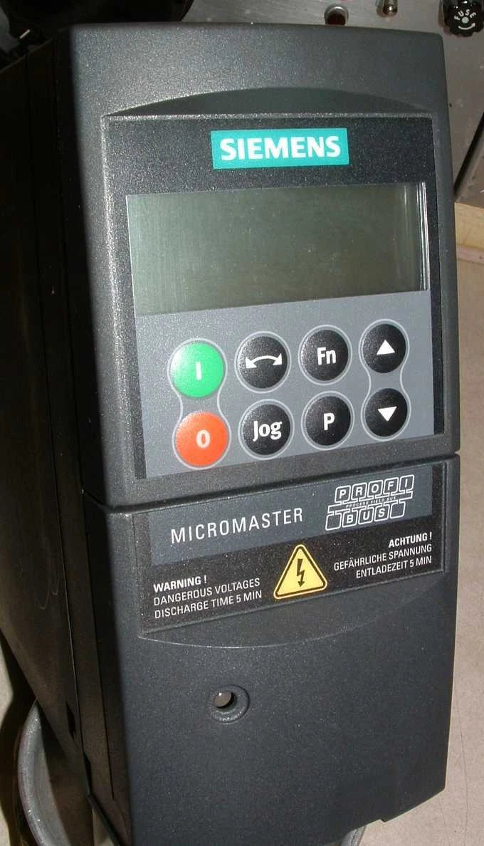 Siemens Micromaster 420 0.75 KW ACVSD