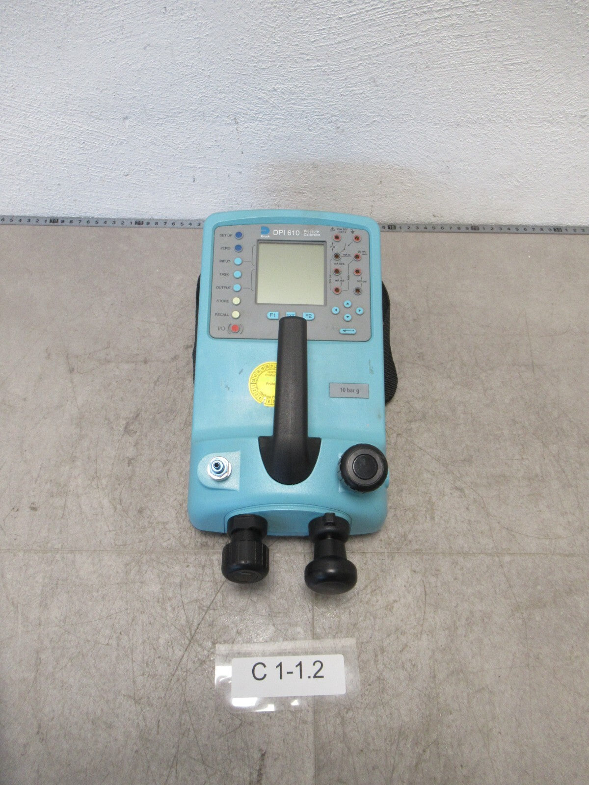 Pressure Limited DPI 610 Pressure Calibrator