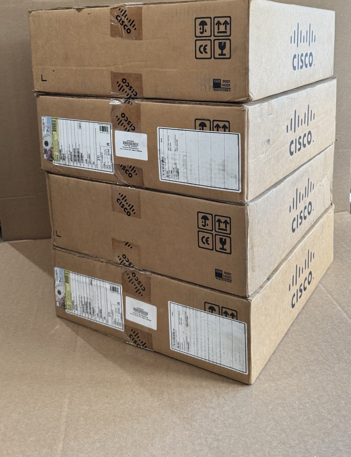 Cisco WS-C2960X-24PS-L PoE Catalyst 24-Ports Switch