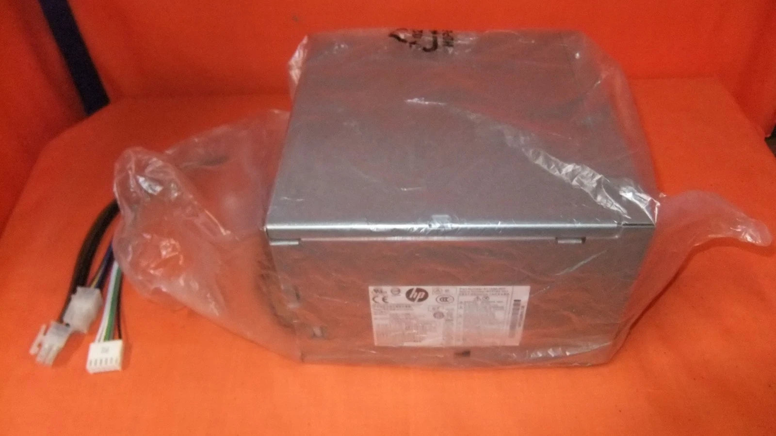 HP ATX 611484-001 613765-001 320W DPS-320NB A Power Supply D10-320P2A