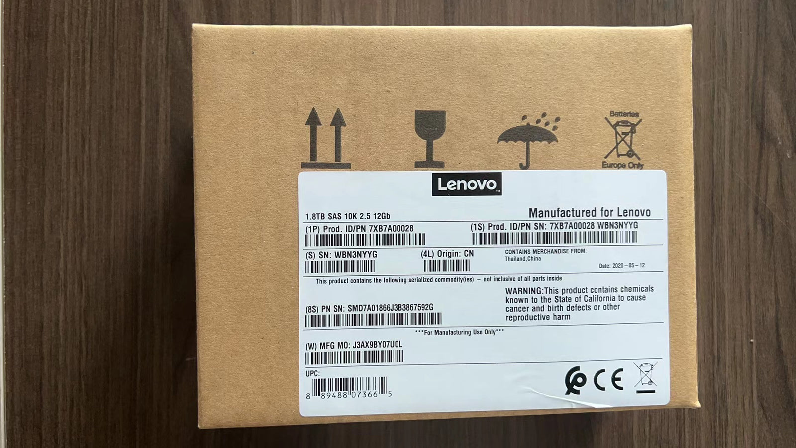NEW Lenovo 00YK017 7XB7A00028 2.5" 1.8TB 10K SAS 12G Hot Swap HARD DRIVE US