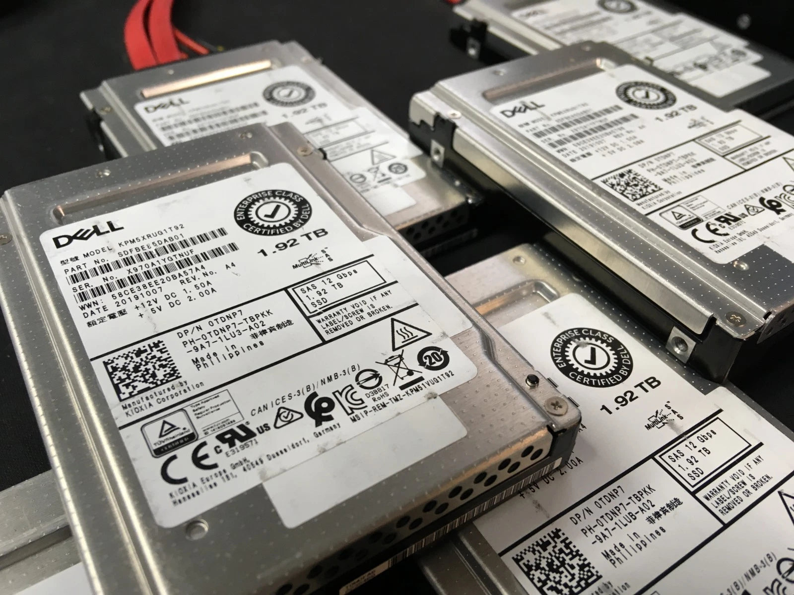 DELL 1.92TB 12G 2.5" SAS SSD KPM5XRUG1T92 DP/N 0TDNP7 *88-89% HEALTH*
