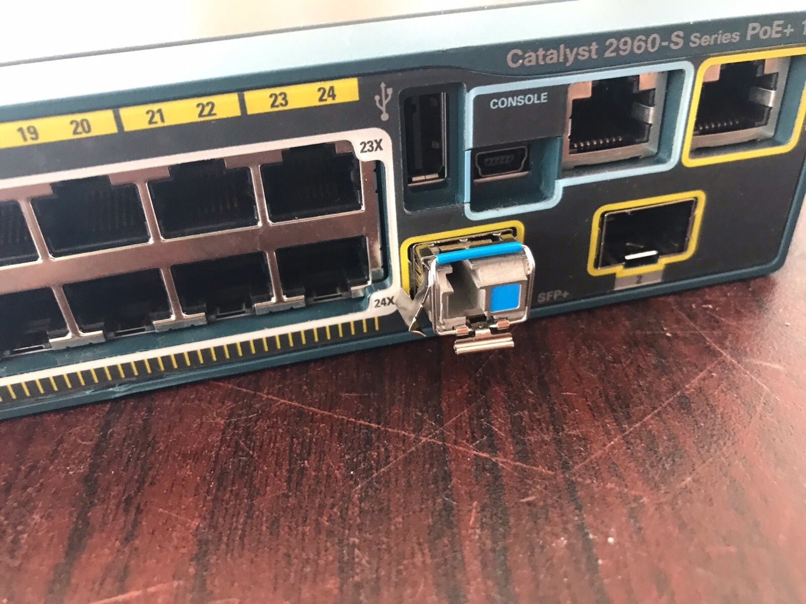 Cisco Catalyst WS-C2960S-24PD-L / 24 PORTS/ W 1SFP