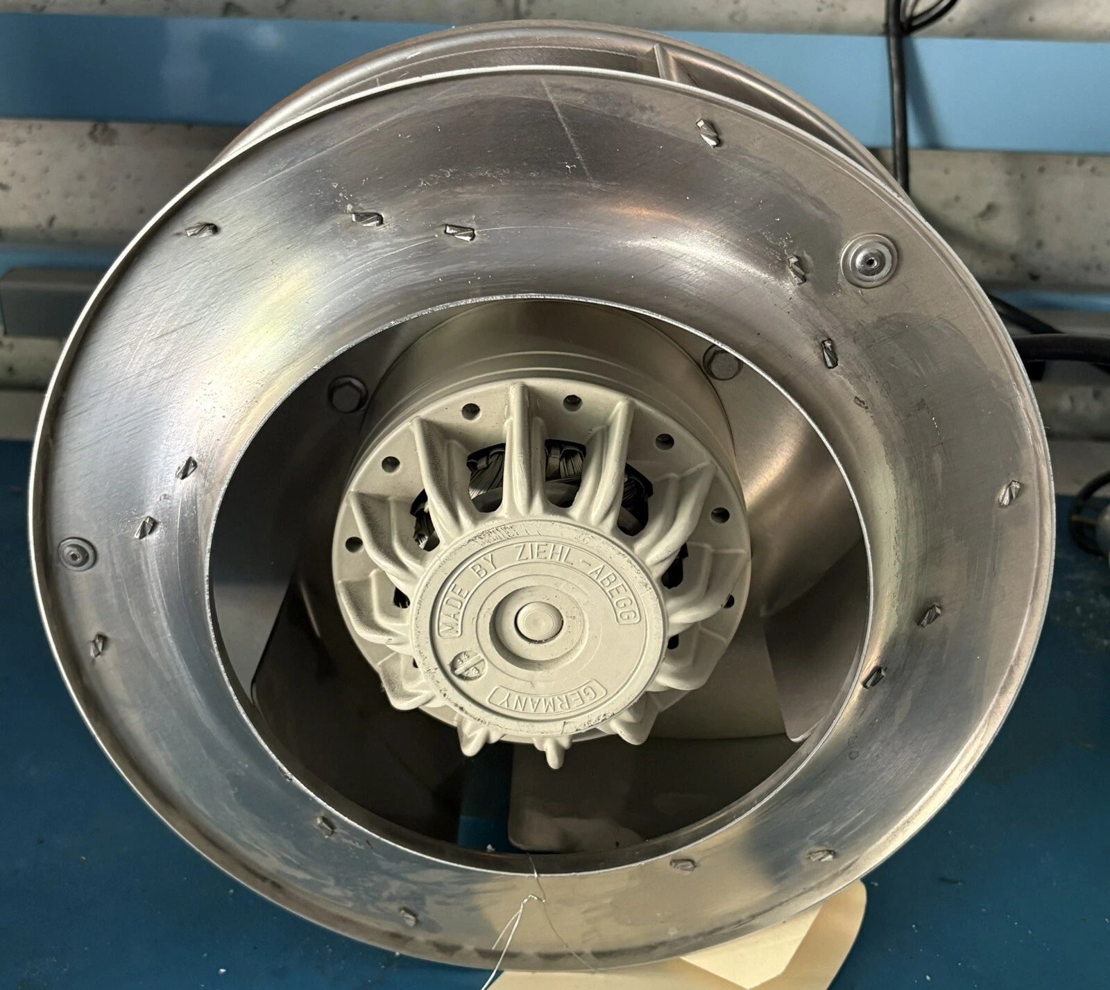 ZIEHL ABEGG Centrifugal Cooling Fan RH31M-2EK.31.2R Blower M Series|236101944979