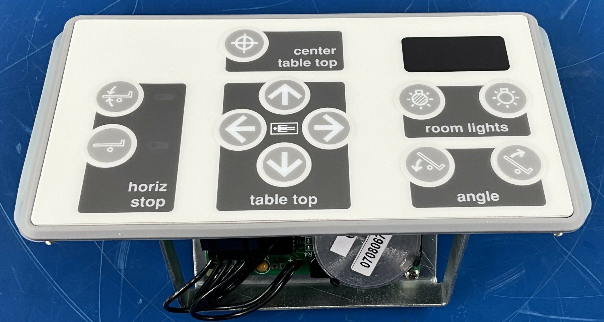 TABLE SIDE OPERATORS CONSOLE (2124064/O GE