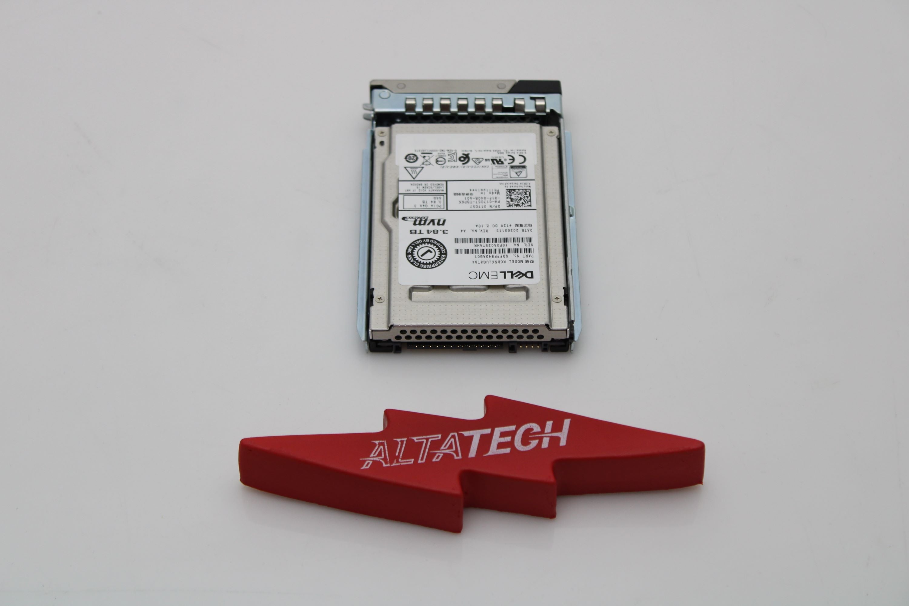 Toshiba KCD5XLUG3T84 3.84TB SSD NVME 2.5 RI U.2 EXPRESS