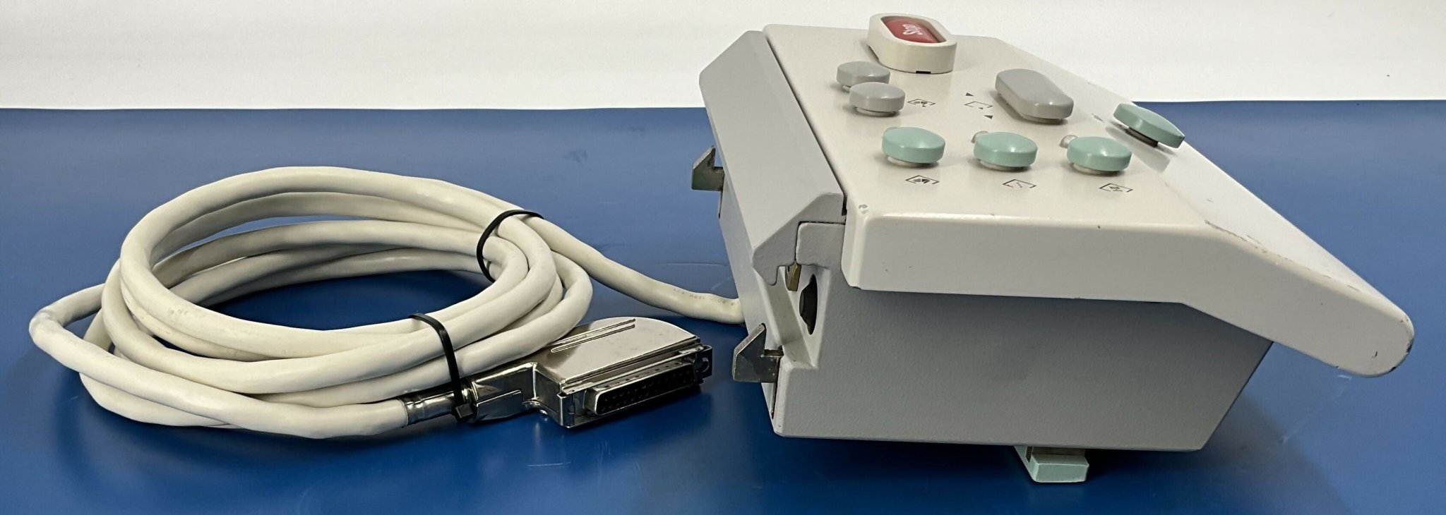 TSO IMAGING CARDIAC MONO CONSOLE (9896 000 02681 PHILIPS