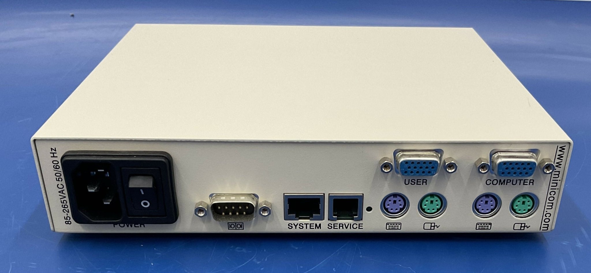 UPM/KVM UNIVERSAL MANAGER PHANTOM (10238435/1SU52011/R) SIEMENS/MINICOM