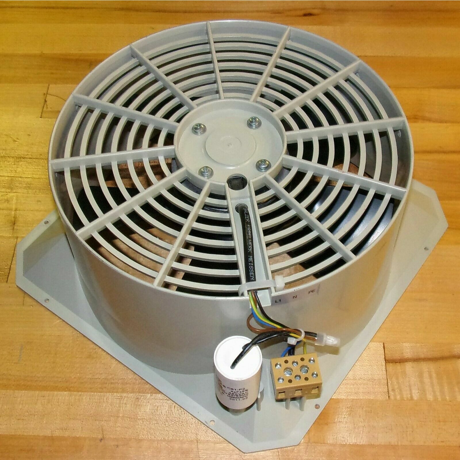 ebmPAPST 230V 165W 2750RPM AC Axial Fan w/ Enclosure A2E250-AE65-55 (M2E068-DF) - AloinfoUSA